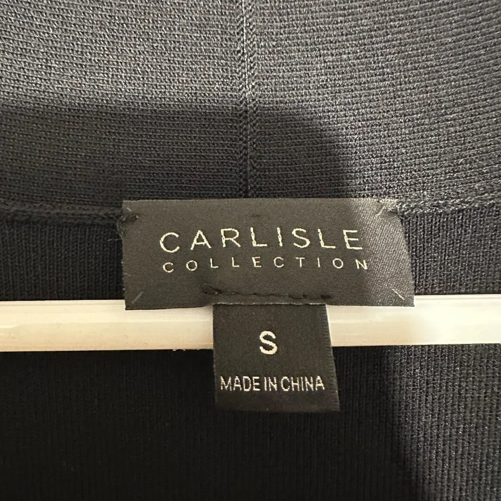 Carlisle Collection Long Sleeve V-Neck Dress - size S